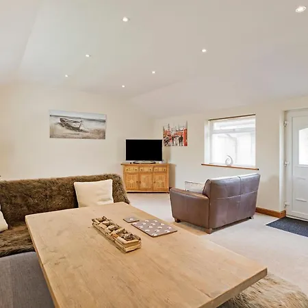 Plum * 내어스버러